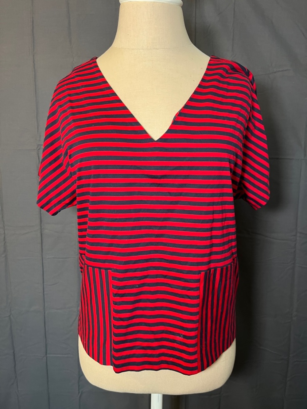 Band Of Outsiders Red & Navy Striped V-Neck Top, Size M